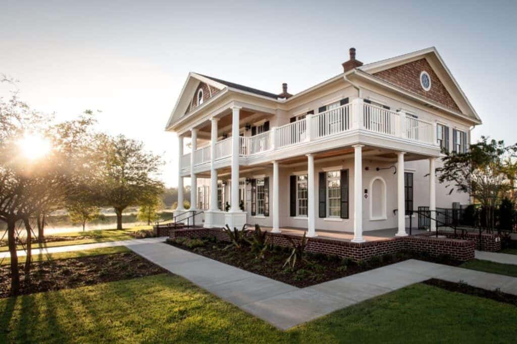 Hines - portfolio project by Business Builders